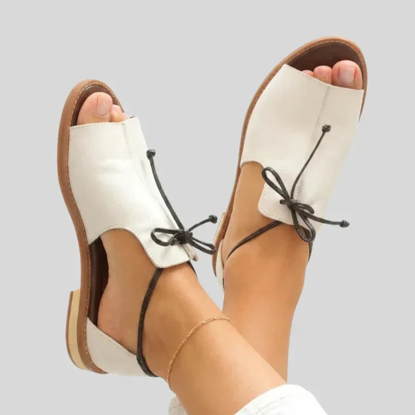 Julieta - Sandals with Laces