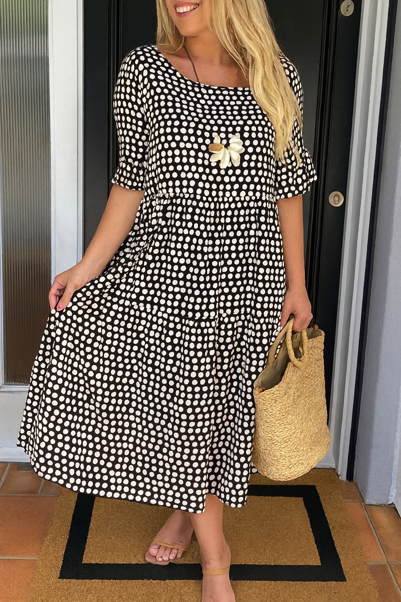 Iris - Elegant Midi Dress with Short Sleeves