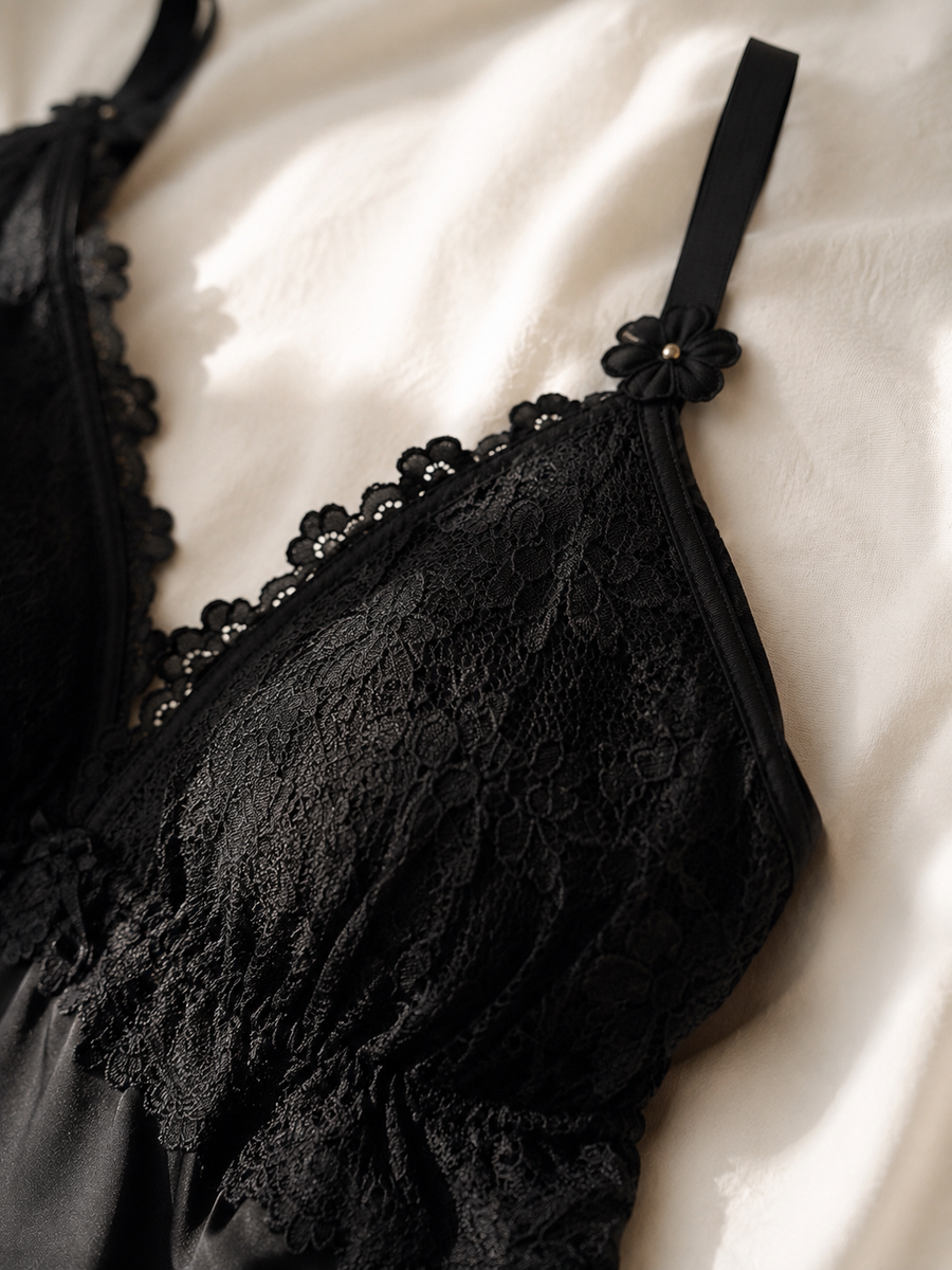 Odile - Lace-Trim Cami Pyjama Set